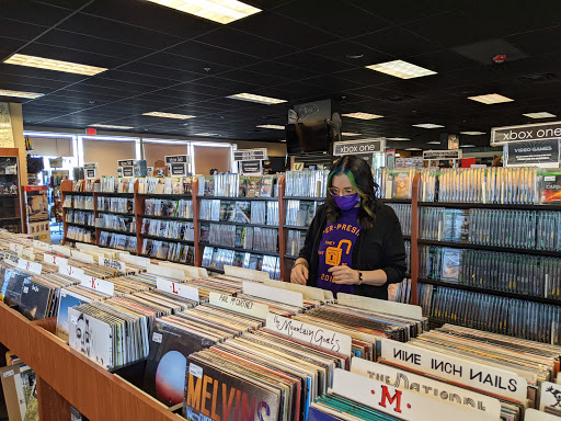 Record Store «Bull Moose», reviews and photos, 219 Waterman Dr, South Portland, ME 04106, USA