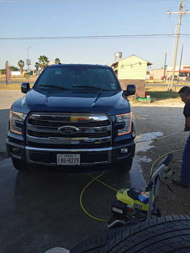 Khaletzi car wash en Penitas