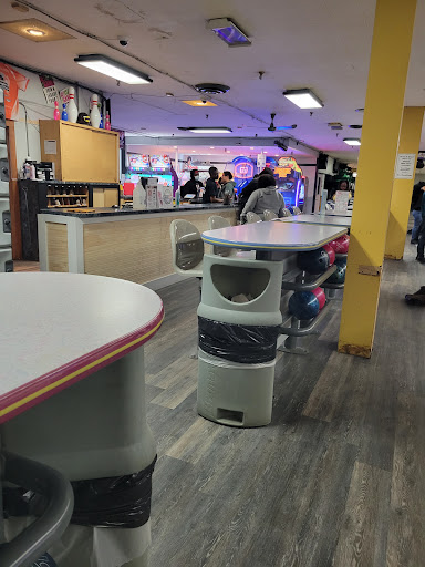 Bowling Alley «Linden Lanes», reviews and photos, 741 N Stiles St, Linden, NJ 07036, USA