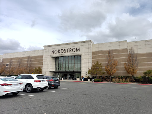Department Store «Nordstrom Burlington», reviews and photos, 75 Middlesex Turnpike, Burlington, MA 01803, USA