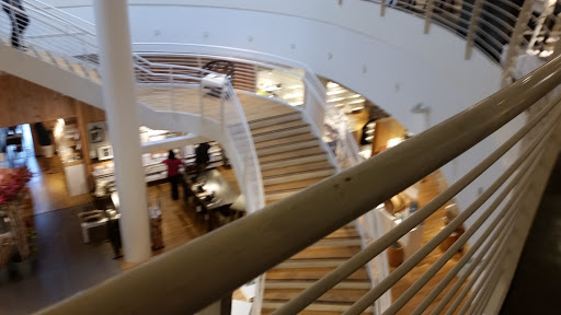 Furniture Store «Crate and Barrel», reviews and photos, 75 W Colorado Blvd, Pasadena, CA 91105, USA