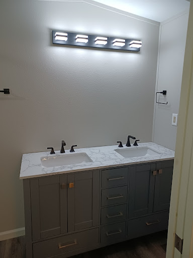 Building Materials Store «Seconds & Surplus Building Materials», reviews and photos, 2725 TX-360, Grand Prairie, TX 75052, USA