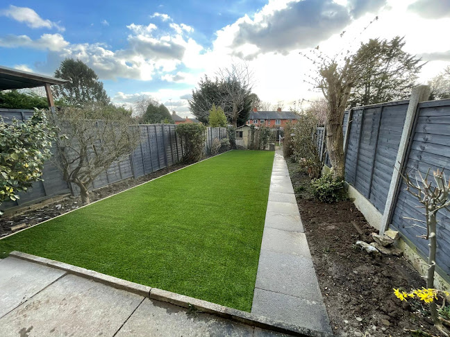 Reviews of Oakview Artificial Grass in Northampton - Landscaper