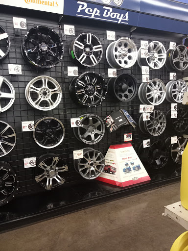 Auto Parts Store «Pep Boys Auto Parts & Service», reviews and photos, 6247 South La Grange Road, Hodgkins, IL 60525, USA