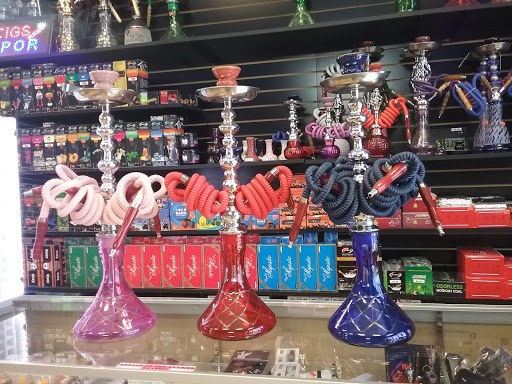 Tobacco Shop «Waves Smoke & Vapes», reviews and photos, 6740 E University Dr #103, Mesa, AZ 85205, USA