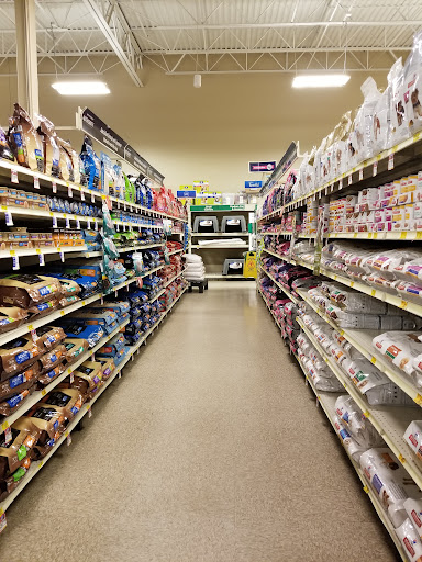 Pet Supply Store «PetSmart», reviews and photos, 2818 S Louise Ave, Sioux Falls, SD 57106, USA
