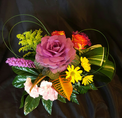 Florist «Shananne Cain Florist Inc», reviews and photos, 123 N Central Ave, Umatilla, FL 32784, USA