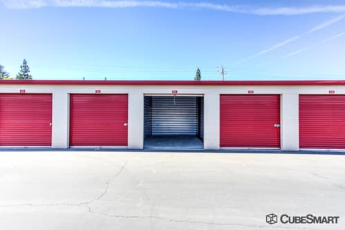 Self-Storage Facility «CubeSmart Self Storage», reviews and photos, 7562 Greenback Ln, Citrus Heights, CA 95610, USA