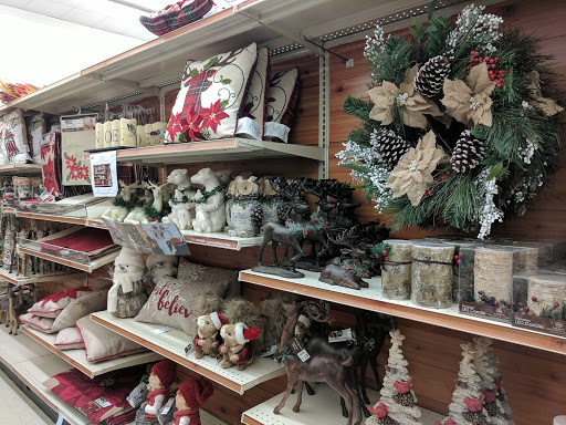 Discount Store «Big Lots», reviews and photos, 14155 Eureka Rd, Southgate, MI 48195, USA