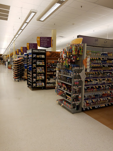 Grocery Store «Stop & Shop», reviews and photos, 265 Main St, North Reading, MA 01864, USA