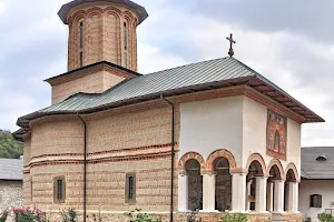 Polovragi Monastery image