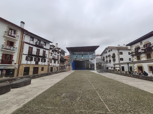 Usurbilgo pilotalekua en Usurbil, Guipúzcoa