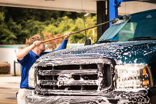 Tidal Wave Auto Spa en Minot