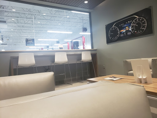 Nissan Dealer «Benton Nissan of Columbia», reviews and photos, 1510 Nashville Hwy, Columbia, TN 38401, USA