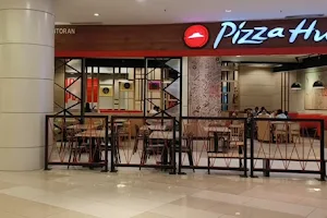 Pizza Hut @ IOI City Mall image