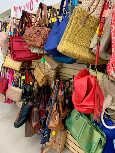 Thrift Store «Hope of the Valley Thrift Store», reviews and photos, 2790 E Los Angeles Ave, Simi Valley, CA 93065, USA