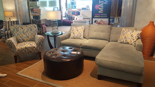 Furniture Store «Rooms To Go & Rooms To Go Kids Furniture Store - Miami International (Doral)», reviews and photos, 10623 NW 12th St, Doral, FL 33172, USA