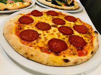Pepperoni du Restaurant italien Les Artisans de la Pizza à Paris - n°13