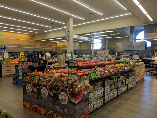 Grocery Store «Jewel-Osco», reviews and photos, 150 W Main St, Barrington, IL 60010, USA