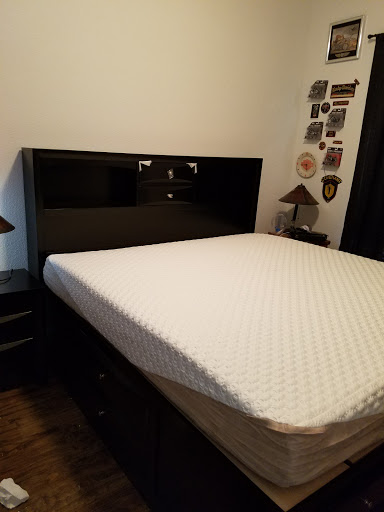 Furniture Store «UR FURNITURE CENTER», reviews and photos, 16747 North Fwy, Houston, TX 77090, USA