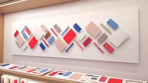 Computer Store «Apple Jordan Creek», reviews and photos, 101 Jordan Creek Pkwy, West Des Moines, IA 50266, USA