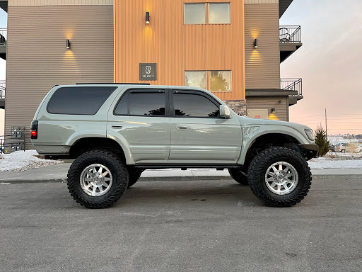 Auto Body Shop «Maaco Collision Repair & Auto Painting», reviews and photos, 8411 State St, Sandy, UT 84070, USA