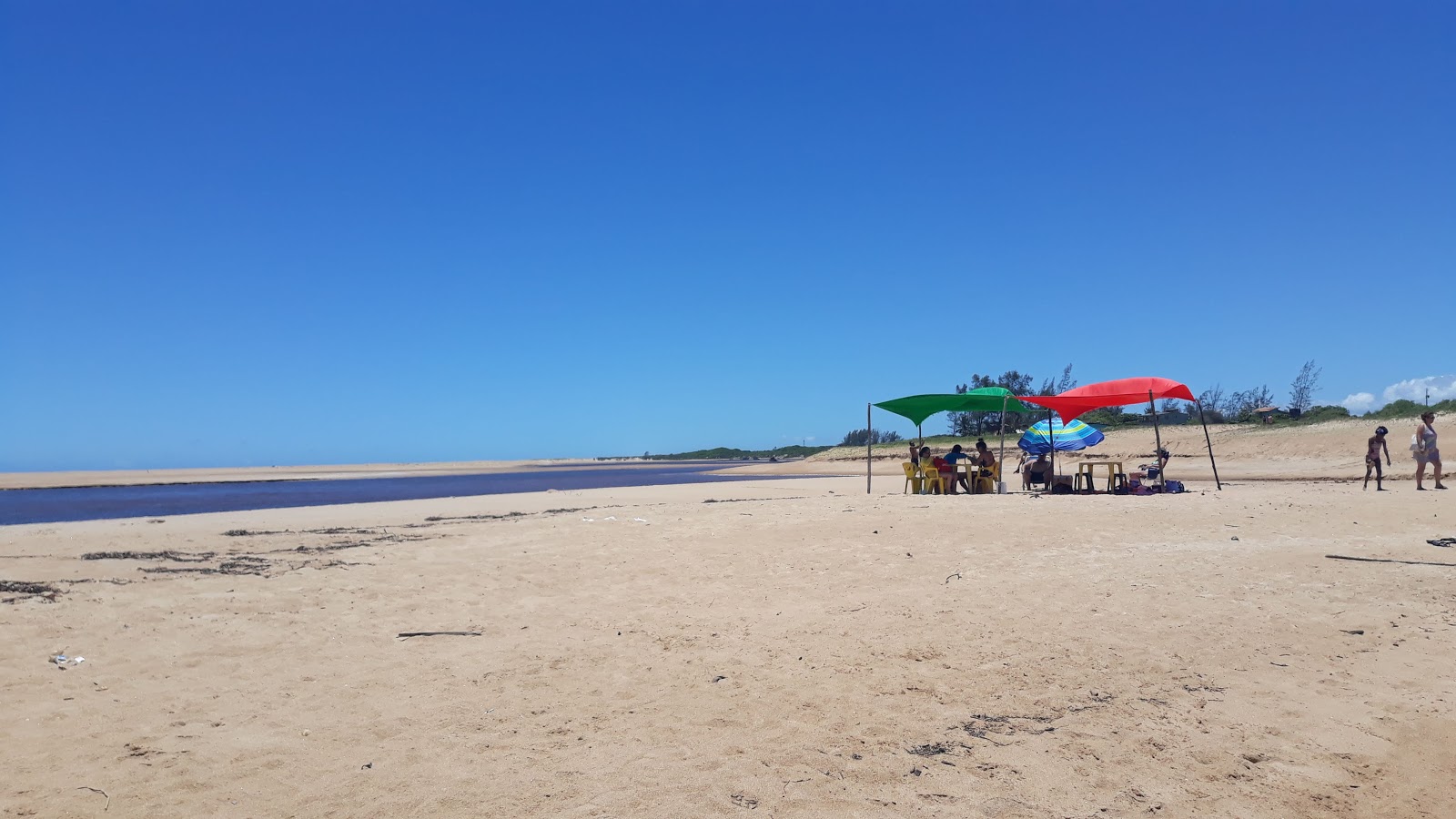 Foto von Praia de Barra Nova mit lange, gerade küste