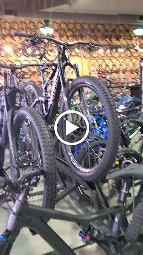 Shoe Store «PRO BIKE+RUN Robinson», reviews and photos, 3100 Robinson Ln, Pittsburgh, PA 15205, USA