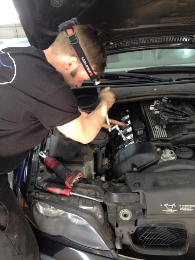 Auto Repair Shop «European Motor Cars-Duluth», reviews and photos, 4095 Pleasant Hill Rd, Duluth, GA 30096, USA