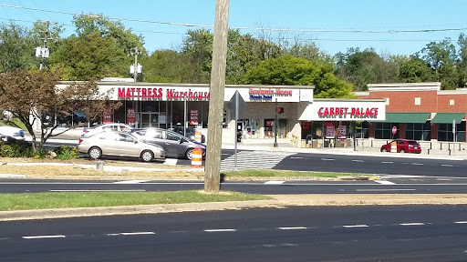 Vienna Paint of Fairfax, 11000 Lee Hwy, Fairfax, VA 22030, USA, 