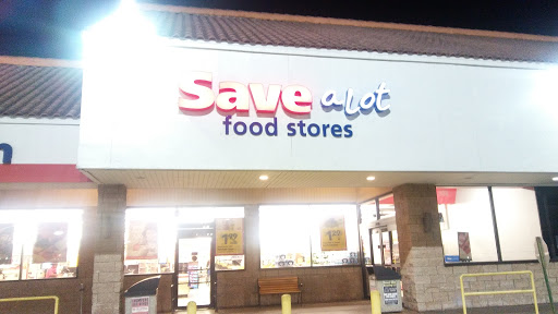 Grocery Store «Save-A-Lot», reviews and photos, 332 W Ardice Ave, Eustis, FL 32726, USA