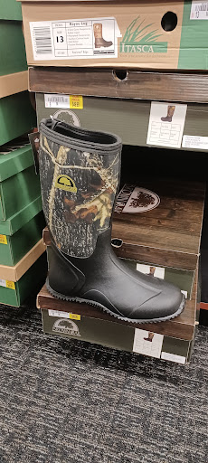 Shoe Store «Shoe Dept. Encore», reviews and photos, 918 N Chancery St, McMinnville, TN 37110, USA