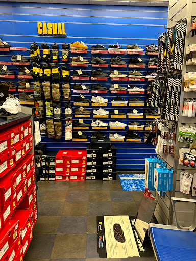 Sporting Goods Store «Big 5 Sporting Goods», reviews and photos, 10030 N 91st Ave, Peoria, AZ 85345, USA