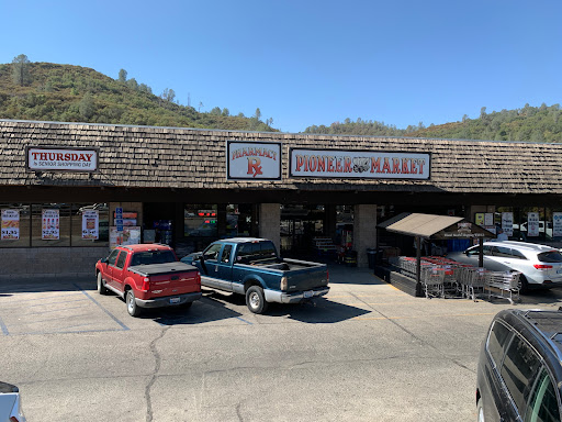 Grocery Store «Pioneer Market», reviews and photos, 5034 Coakley Cir, Mariposa, CA 95338, USA