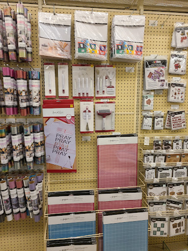 Craft Store «Hobby Lobby», reviews and photos, 16401 County Rd 30, Maple Grove, MN 55311, USA