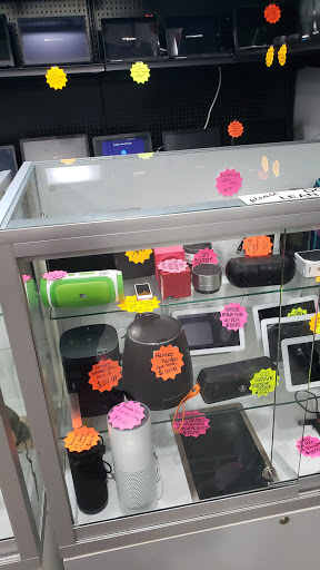 Pawn Shop «Beltway Pawn & Gun», reviews and photos, 11411 North Sam Houston Pkwy E, Humble, TX 77396, USA