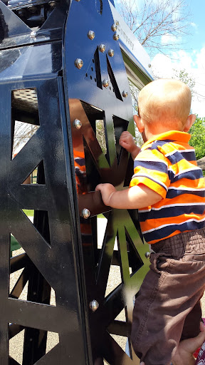 Stadium «Ardean Aafedt Stadium», reviews and photos, 1002 11th St W, Williston, ND 58802, USA