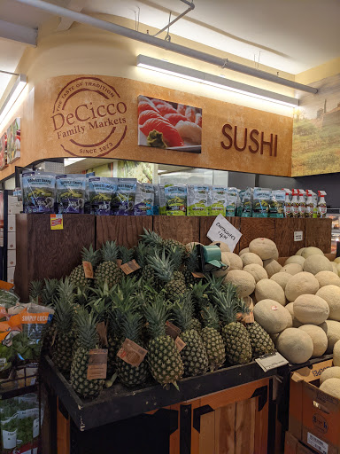 Supermarket «DeCicco Family Markets - Katonah», reviews and photos, 132 Bedford Rd, Katonah, NY 10536, USA