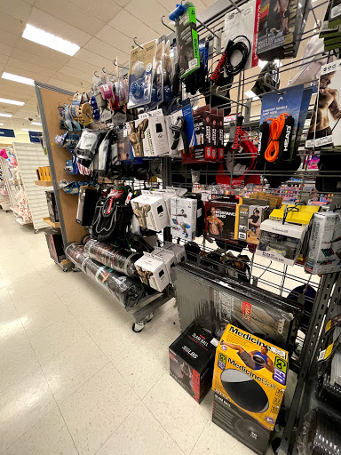 Department Store «Marshalls», reviews and photos, 3855 E Foothill Blvd, Pasadena, CA 91107, USA