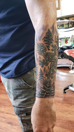 Explore hood tattoo ideas, creative tattoo ideas in Wahiawa, available at Aloha Tattoo Co, - Wahiawa