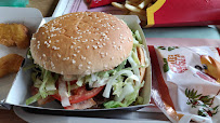 Cheeseburger du Restauration rapide McDonald's à Saint-Fargeau-Ponthierry - n°7