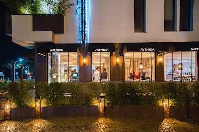 Avenida Restaurante - Av. dos Descobrimentos 53, 8600-645 Lagos, Portugal