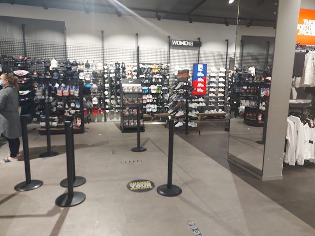 Reviews of JD Sports in Bournemouth - Sporting goods store