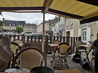 Atmosphère du Restaurant La Terrasse Saint Pol à Nogent-le-Rotrou - n°4