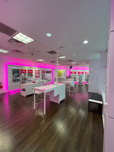 T-Mobile image
