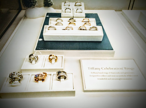 Jewelry Store «Tiffany & Co.», reviews and photos, 505 Vine St, Cincinnati, OH 45202, USA