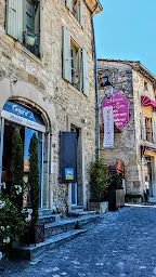 Photo n°37 de La Marguerite à Salles-Sous-Bois ()