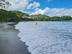 Danta Beach'in fotoğrafı uçurumlarla desteklenmiş