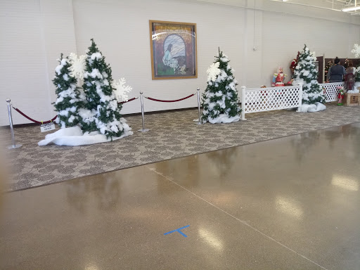 Shopping Mall «Town & Country Shopping Center», reviews and photos, 300 E Stroop Rd, Dayton, OH 45429, USA