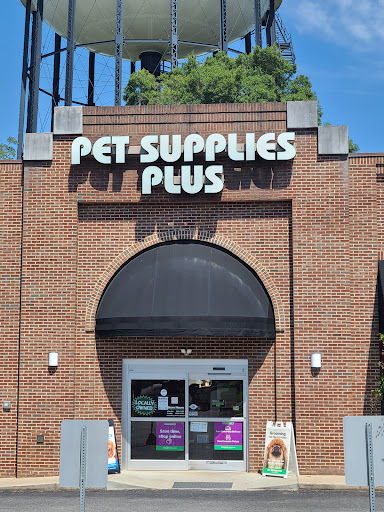 Pet Supply Store «Pet Supplies Plus», reviews and photos, 2001 E 7th St, Charlotte, NC 28204, USA